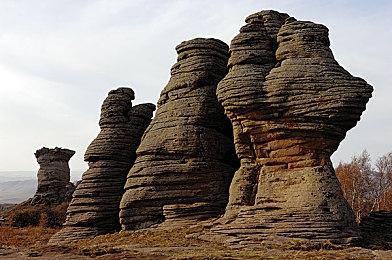 《巫火》将于2022年第四季度登陆PC抢先体验